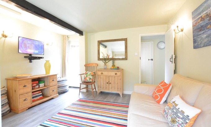 Dunwich Cottage | Pet-Friendly Church Farm Cottage with Oceanfront Views