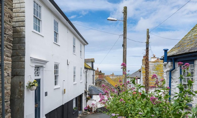 Port Isaac House | Church Hill House, Port Isaac - Pet-Friendly Oasis with Views