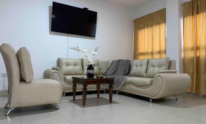 Monteria Apartment | Pet-Friendly CIC Apartamento Castellana with Free Parking