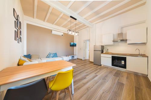 Borgatella Apartment | Cicogna House