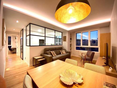 Burgos Apartment | Pet-Friendly Cid Campeador I: 4-Star Burgos Retreat