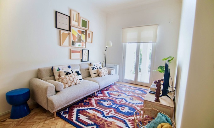 Cova da Piedade Apartment | Cidade D' Água- Queen Size Bed & Pateo Priv.