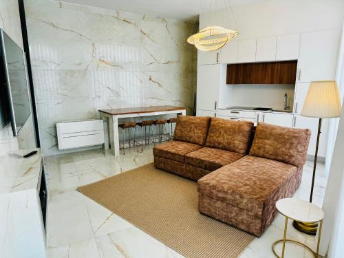 Esculca Apartment | Pet-Friendly Cava do Viriato Apart with Top Guest Ratings