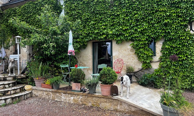Ceton Bed & Breakfast | Welcoming Stay at Cidrerie du Manoir de la Barre