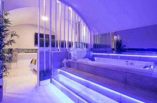 Vomero Apartment | Elegant Cifariello Suite: Family-Friendly with Hot Tub