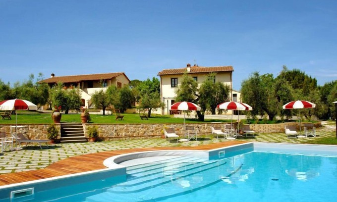 Cerreto Guidi Apartment | Pet-Friendly Oasis with Ocean View at Cimabue by Interhome