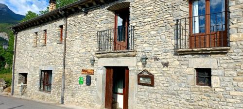 Fiscal House | Historical Stays at Cimas con Historia – Rated 9.2/10