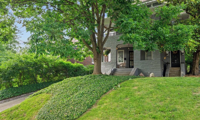 Hyde Park Apartment | Cozy Cincinnati Apartment Near Hyde Park Square Awaits!