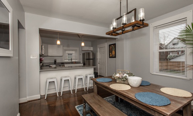 St. Bernard House | Spacious Cincy Home for 18 with Family-Friendly Amenities