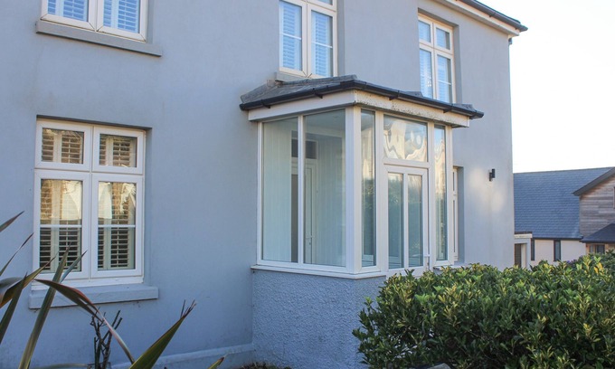 Hope-Cove Cottage | Pet-Friendly Cindy's Retreat with a Garden in Hope Cove