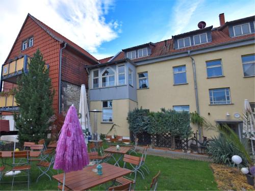 Ballenstedt Apartment | Inviting Apartment in Ballenstedt Harz Near Scenic Lake