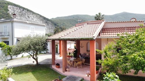 San Felice Circeo House | Inviting Circeo Home La Mola - Highly Rated & Family-Friendly
