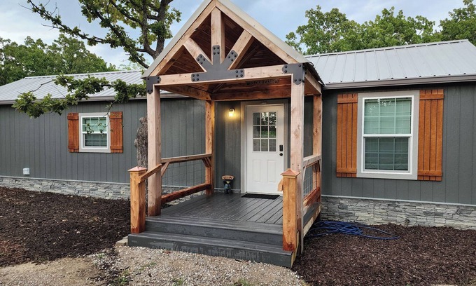 Skiatook House | Circle C Cabin