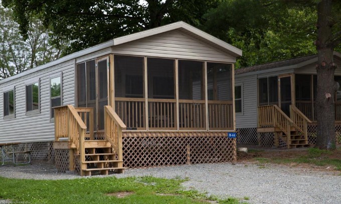 Bausman Resort | Comfortable Circle M Camping Resort with Family-Friendly Amenities
