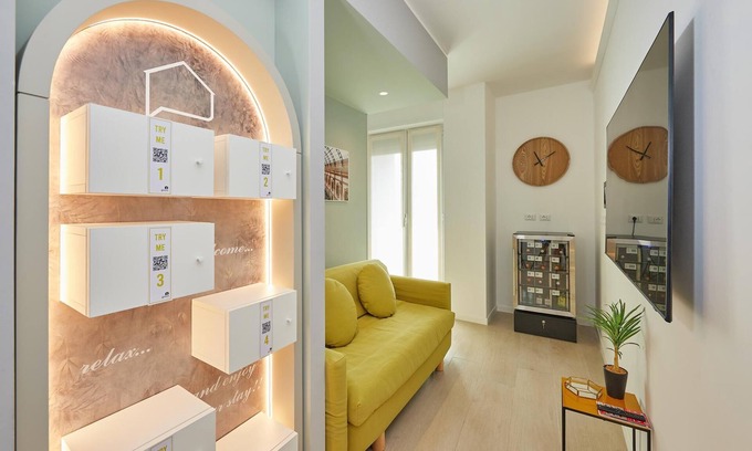 Abbadesse Apartment | Modern Circular Apartment with Family-Friendly Amenities