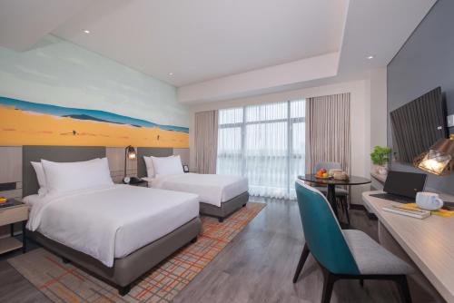 Bantud Hacienda Hotel | Discover Citadines Bacolod City: Rated 9.6/10 with Pool