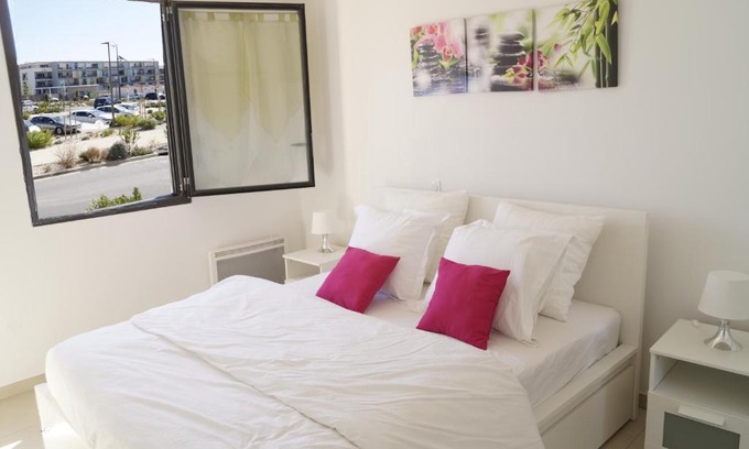 Grand Sud Apartment | Discover Cittazen Aix-en-Provence: Comfort Near City & TGV