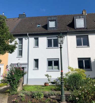 Wersten Apartment | Highly Rated City-Apartment Düsseldorf for Your Next Stay