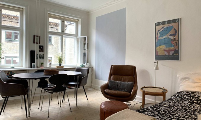 Christianshavn Apartment | Cozy City Apartment in Copenhagen with Breakfast Included