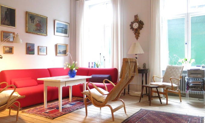 Nyhavn - Amalienborg Apartment | Charming Copenhagen Apartment with Kitchen & Breakfast Included