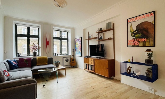 København V Apartment | Charming Copenhagen City Apartment with 3 Bedrooms