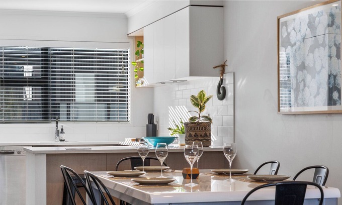 Hamilton Cottage | City Break - Hamilton Holiday Home