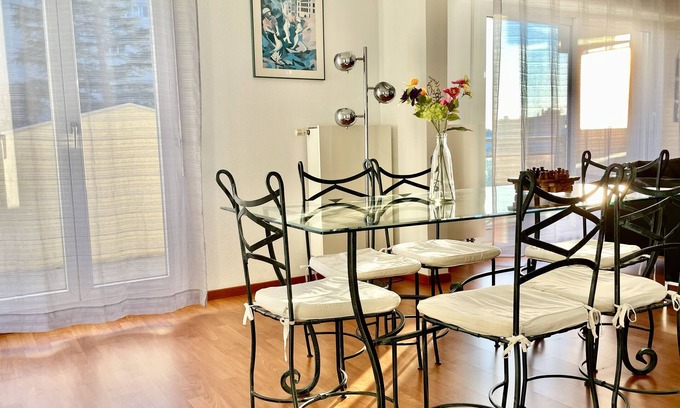 Le Bouscat Apartment | Discover Family-Friendly Comfort at City Break Picquecailloux