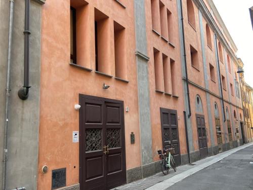 Cremona Apartment | Prime Location Hotel - Steps from Historic City Center