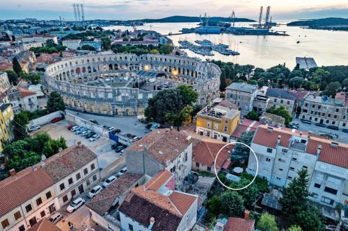 Pula Apartment | City Center Amphitheater Studio Apartments