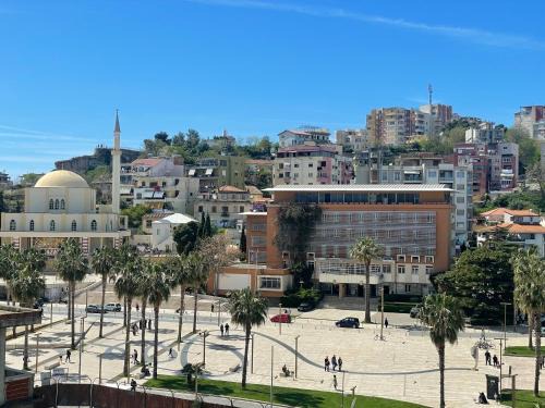 Durres Apartment | Prime City Center Apartment with Balcony - Guest Rated 10/10