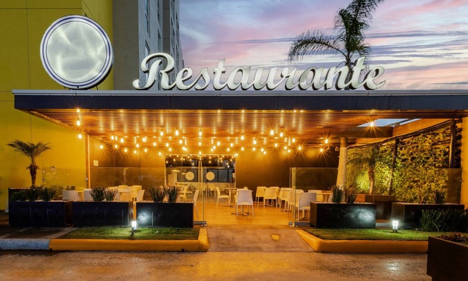 Minerales Hotel | Convenient City Express by Marriott Guadalajara Aeropuerto
