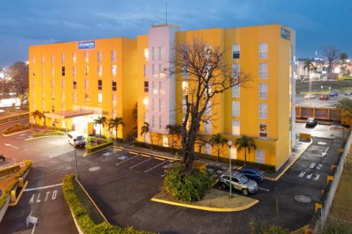 Ciudad Cariari Hotel | Comfortable Stay at City Express by Marriott, San José