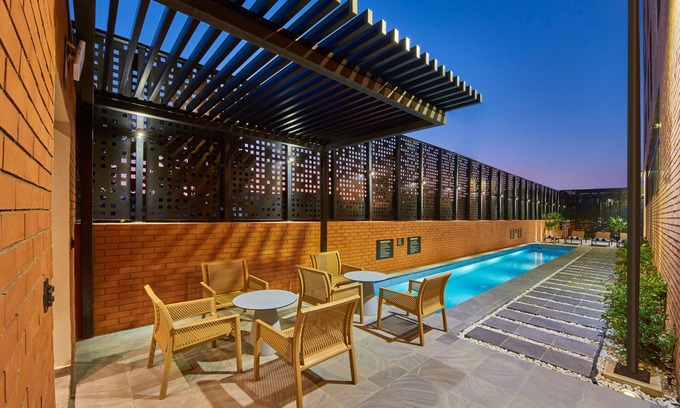 Tampico Hotel | Explore City Express Plus by Marriott Tampico with Pool & Spa