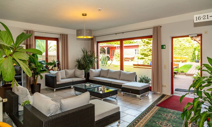 Wolgast Hotel | Discover City-Hotel-Wolgast: Family-Friendly Retreat
