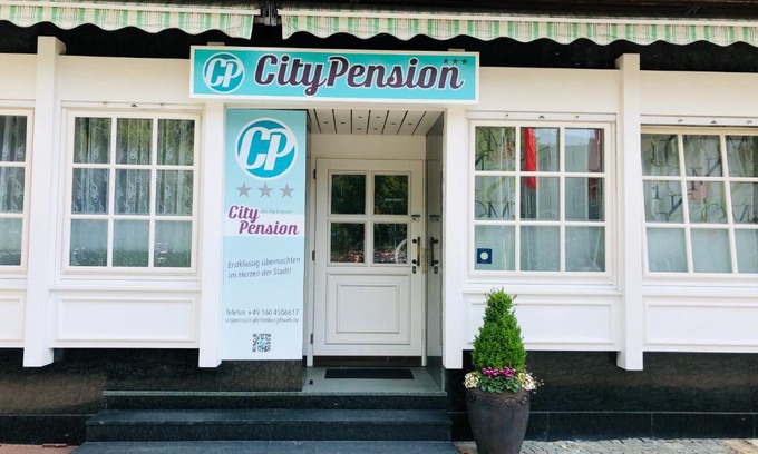 Plettenberg House | Guest Rated 10/10: City Pension with Family-Friendly Amenities