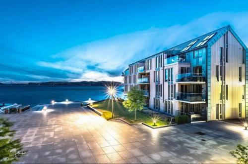 Bergenhus Apartment | Cozy Cityfjord Apartment in the Heart of Bergen