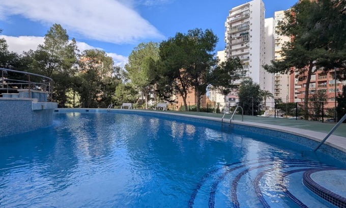 Rincon de Loix Apartment | CIUDAD ANTENA blue sky apartment
