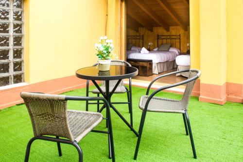 Teruel Apartment | Pet-Friendly Retreat at Ciudad de Teruel - Rated 9.7/10