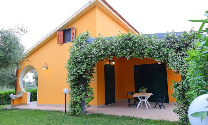 Avola Villa | Experience Ciumara Houses with Oceanfront Views & Spa