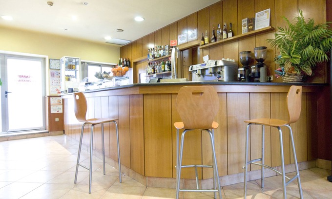 Sant Adria de Besos Hotel | Discover Ciutat de Sant Adria: Family-Friendly Getaway