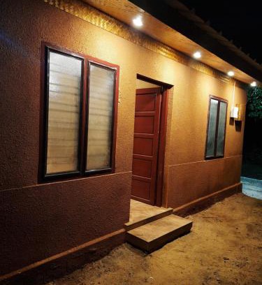 Chirayinkil House | Top-Rated Clara Homestay - Ideal for Families and Friends