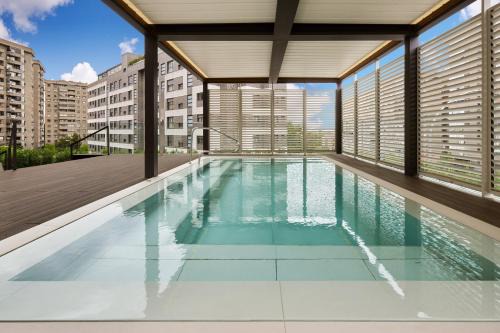 Adelfas Hotel | Discover Claridge Madrid: 4-Star Comfort with Ocean Views