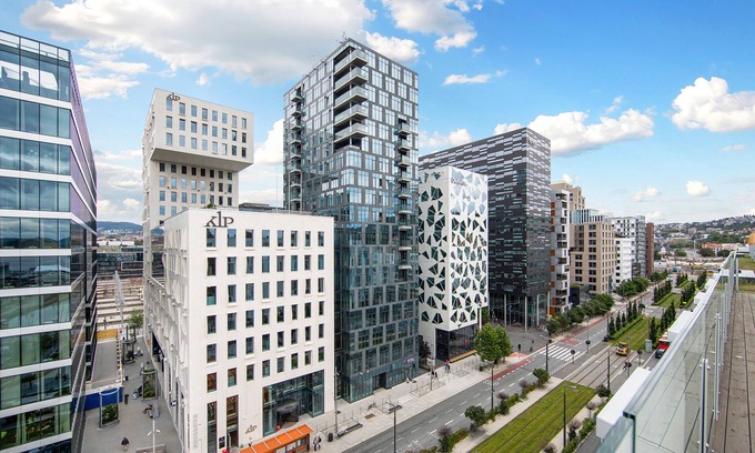 Bjørvika Hotel | Exceptional Clarion Hotel Oslo: 4-Star Stay with Top Amenities