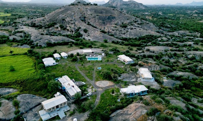 Bali Hotel | Elegant Clarks Safari Jawai with Oceanfront Pool & Dining