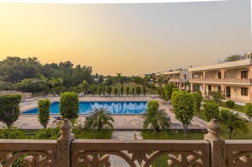 Sawai Madhopur Resort | Elegant ClarksInn Suites Ranthambhore - Rated 9.1/10