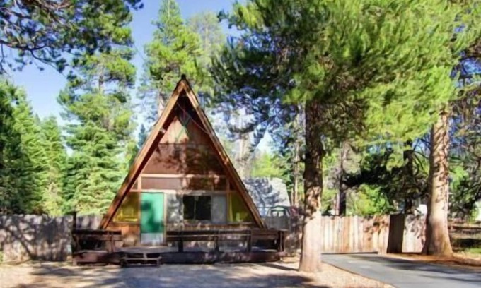 Tahoe Paradise Cabin | Classic A Frame with Spa, Breakfast & Child-Friendly Amenities