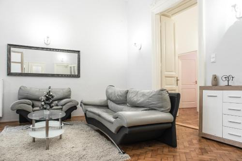 Palace District Hostel | Classic Gem Rooms