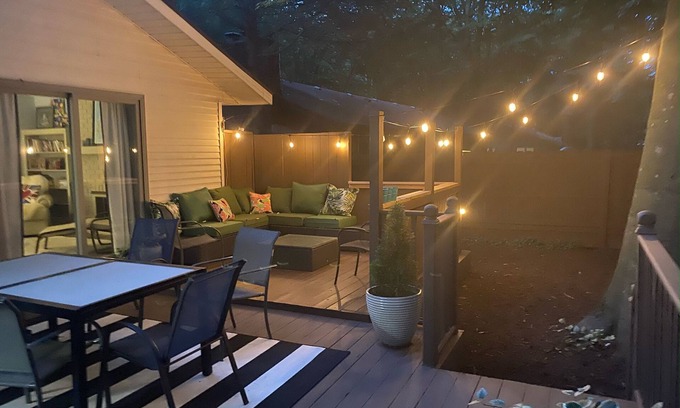 Waukazoo Woods House | Inviting Home in Waukazoo Woods, Holland MI - Family Ready