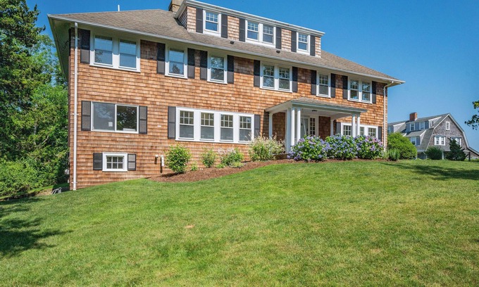 Hyannis Port House | Family-Friendly Hyannis Port House - Steps from the Beach!