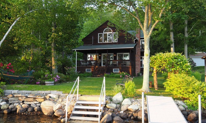 Lake Pocotopaug House | Idyllic Lake House with Private Waterfront & Kayaks Await